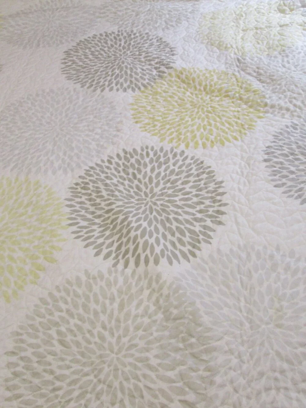 The big one bold medallion quilt yellow gray reversible to tiny polka dot yellow